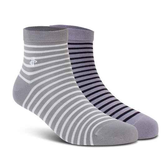 Light Gray & Black Stripe Crew Socks - 2 Pairs